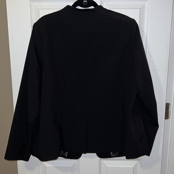 Liz Claiborne blazer - Picture 4 of 4